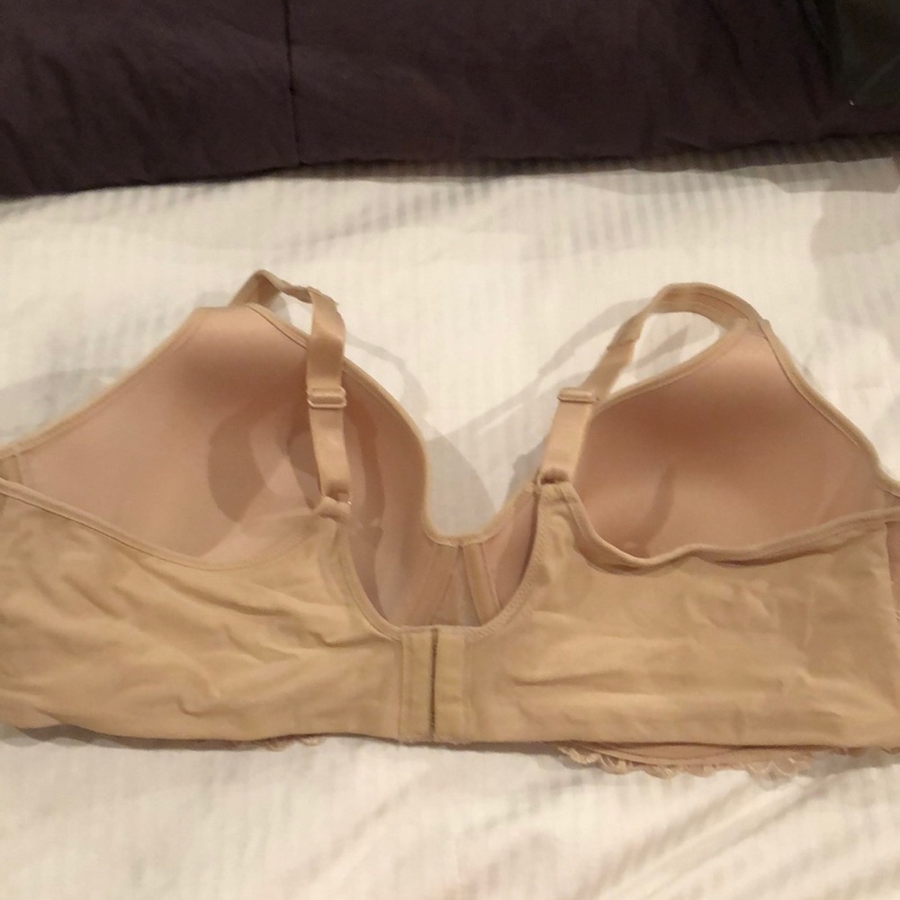 Bra - Picture 2 of 4